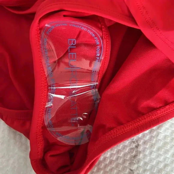 Bleu Rod Beattie Behind The Seams Crop Bikini Top Size 14 and Kore Sarong Hipste - Picture 9 of 11